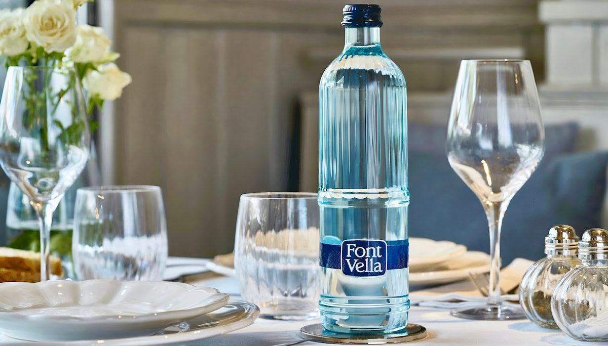 
Font Vella Premium fine water bottle