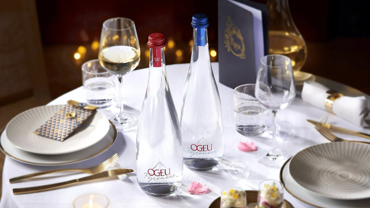 
Ogeu fine water bottle