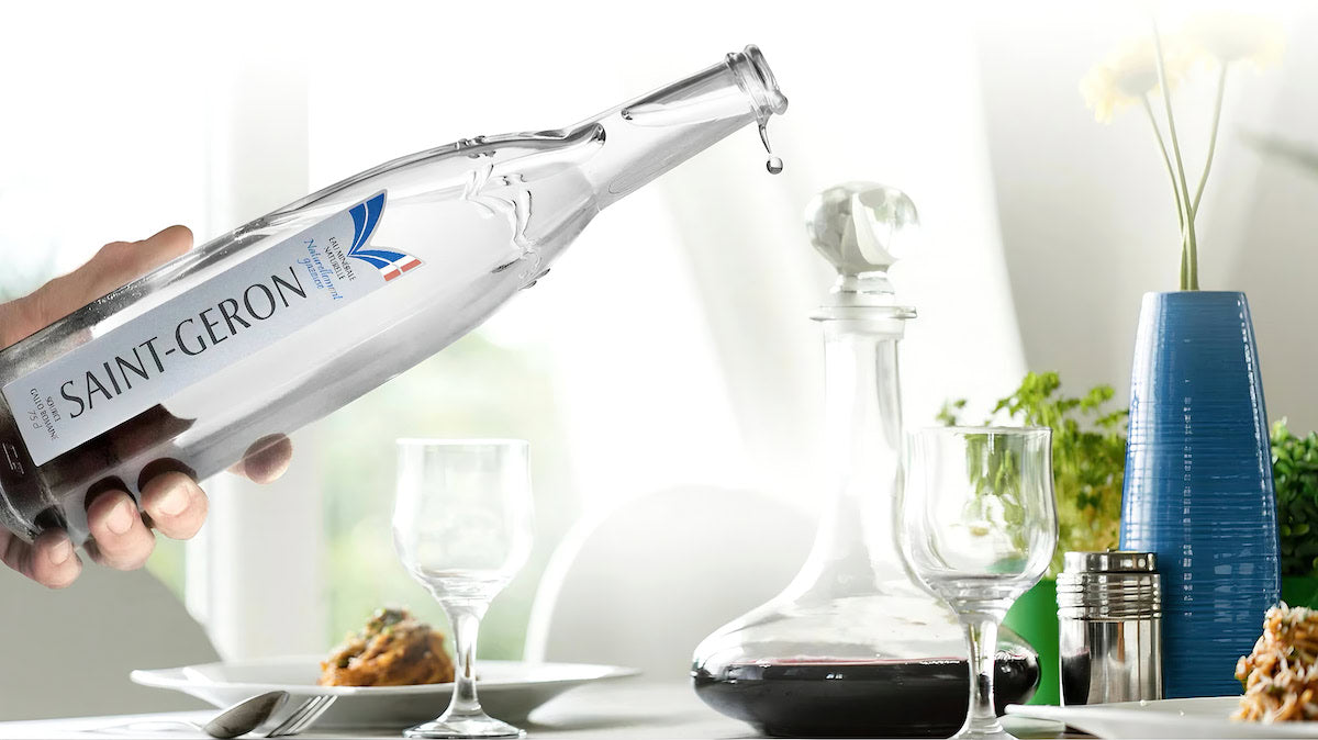 
Saint-Geron fine water bottle