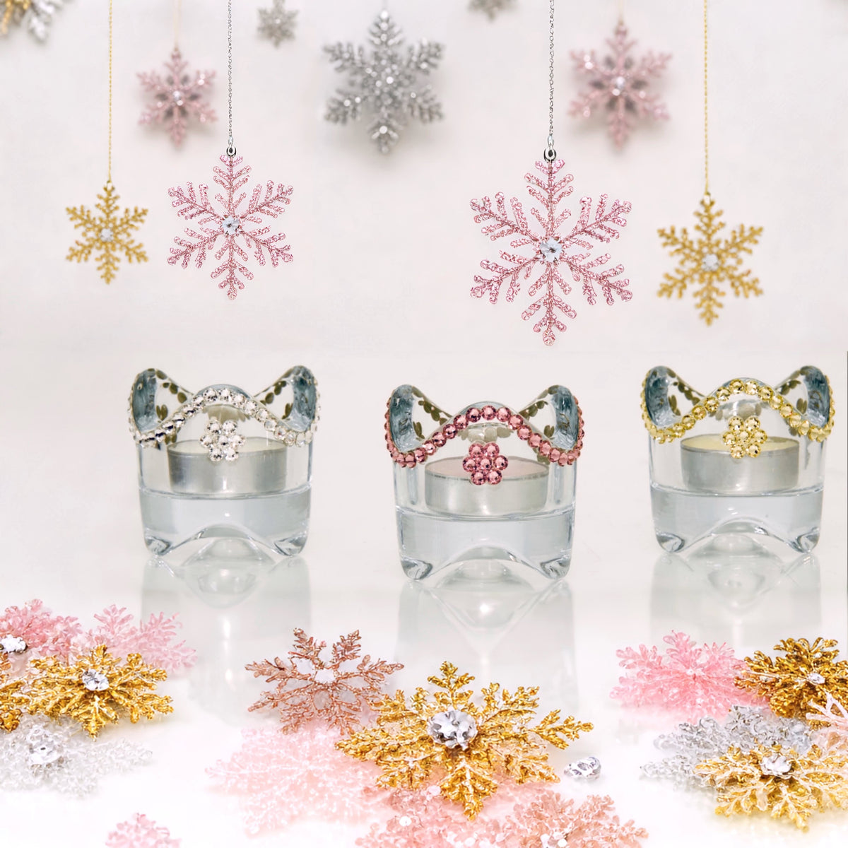 Clear glass Wave candle holders with clear, pink, gold crystals in Christmas glam setting
